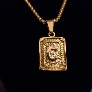 New Gold Plated Initial "C" Box Chain Neck…